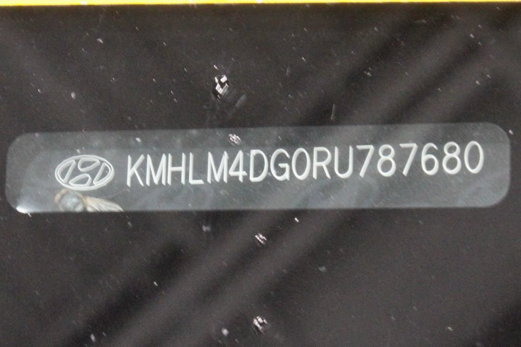 Used 2024 Hyundai Elantra SEL FWD image 32