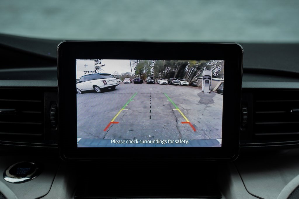 Used 2023 Ford Explorer XLT image 29