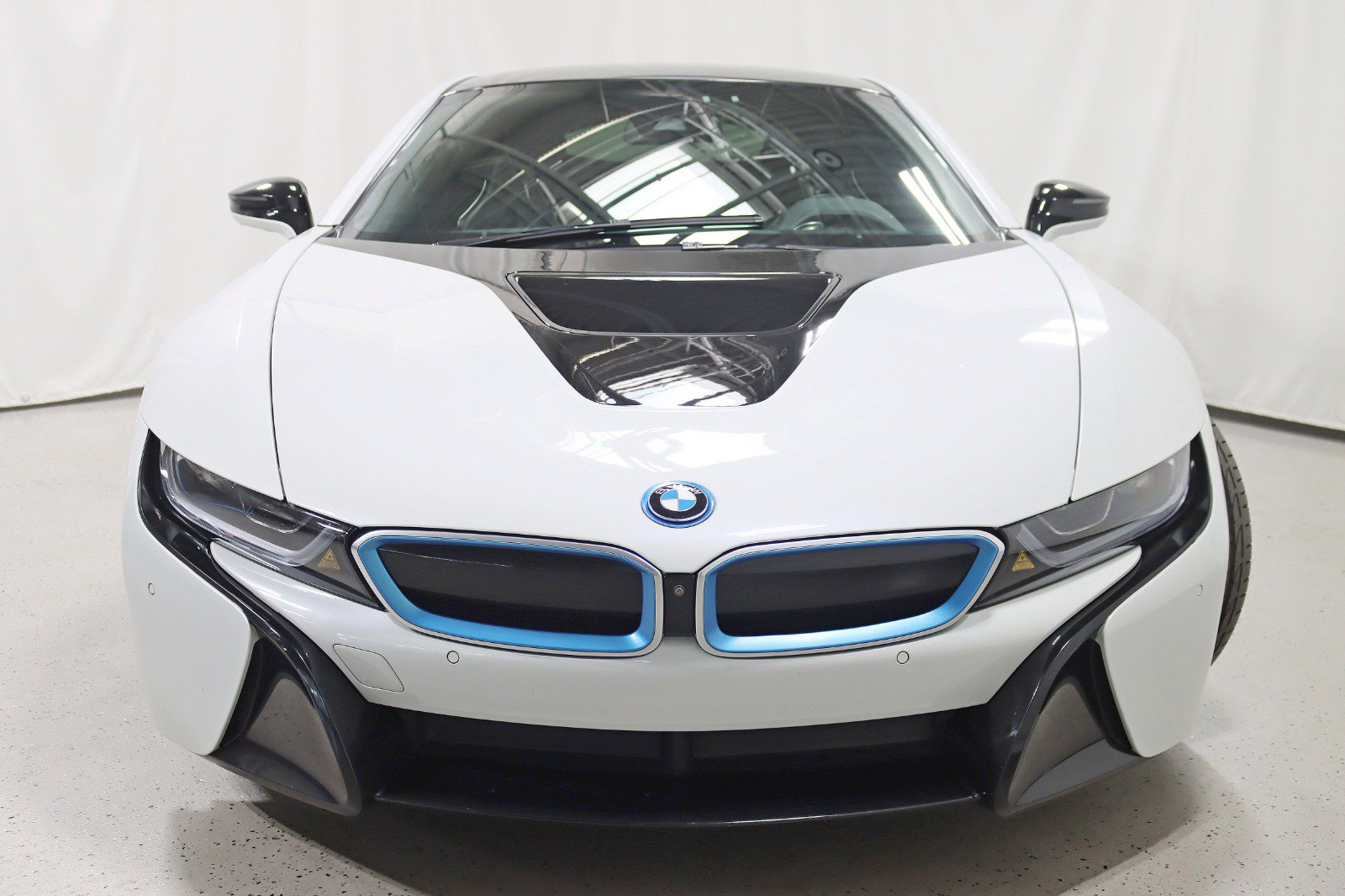 Used 2016 BMW i8 AWD/4WD image 9