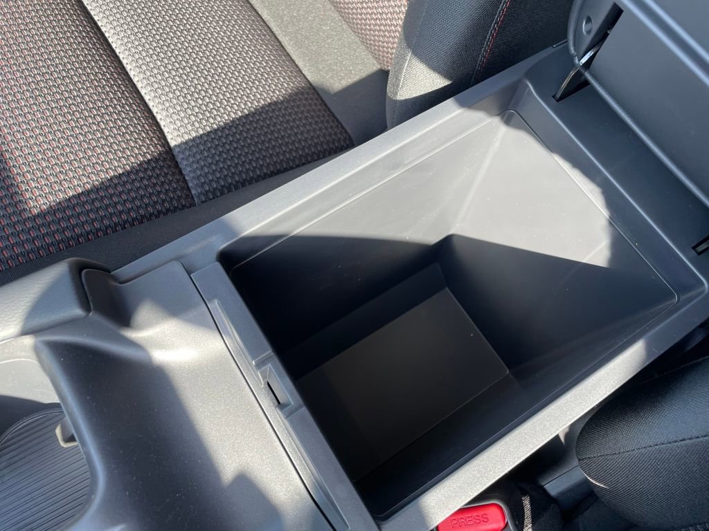 New 2026 Nissan Sentra SR w/ Floor Mat Package FWD image 23
