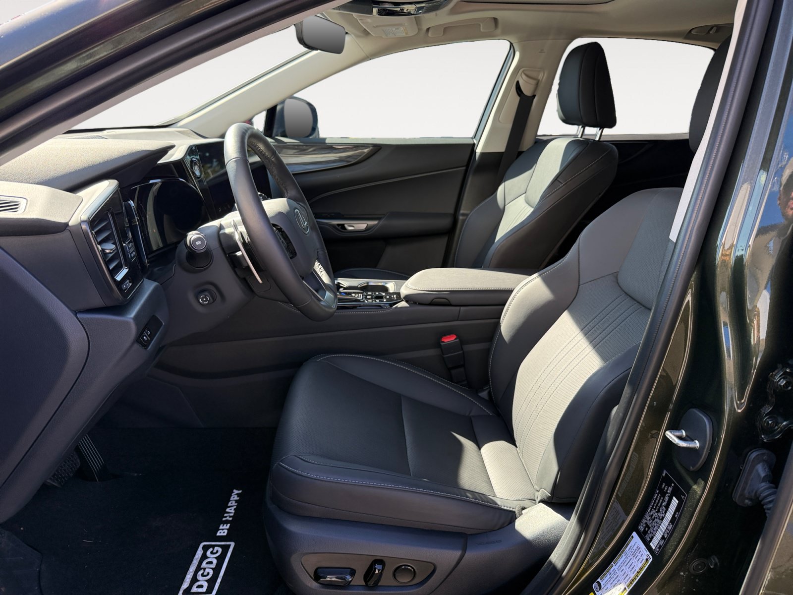 Used 2026 Lexus NX 350 AWD w/ Cold Area Package image 10