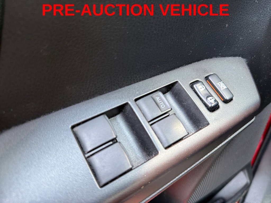 Used 2016 Toyota RAV4 LE AWD/4WD image 26