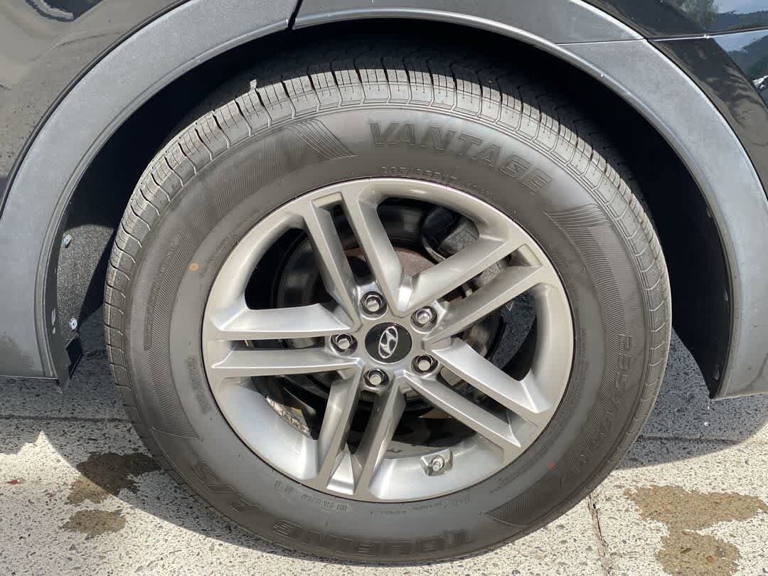 Used 2018 Hyundai Santa Fe Sport AWD/4WD image 13