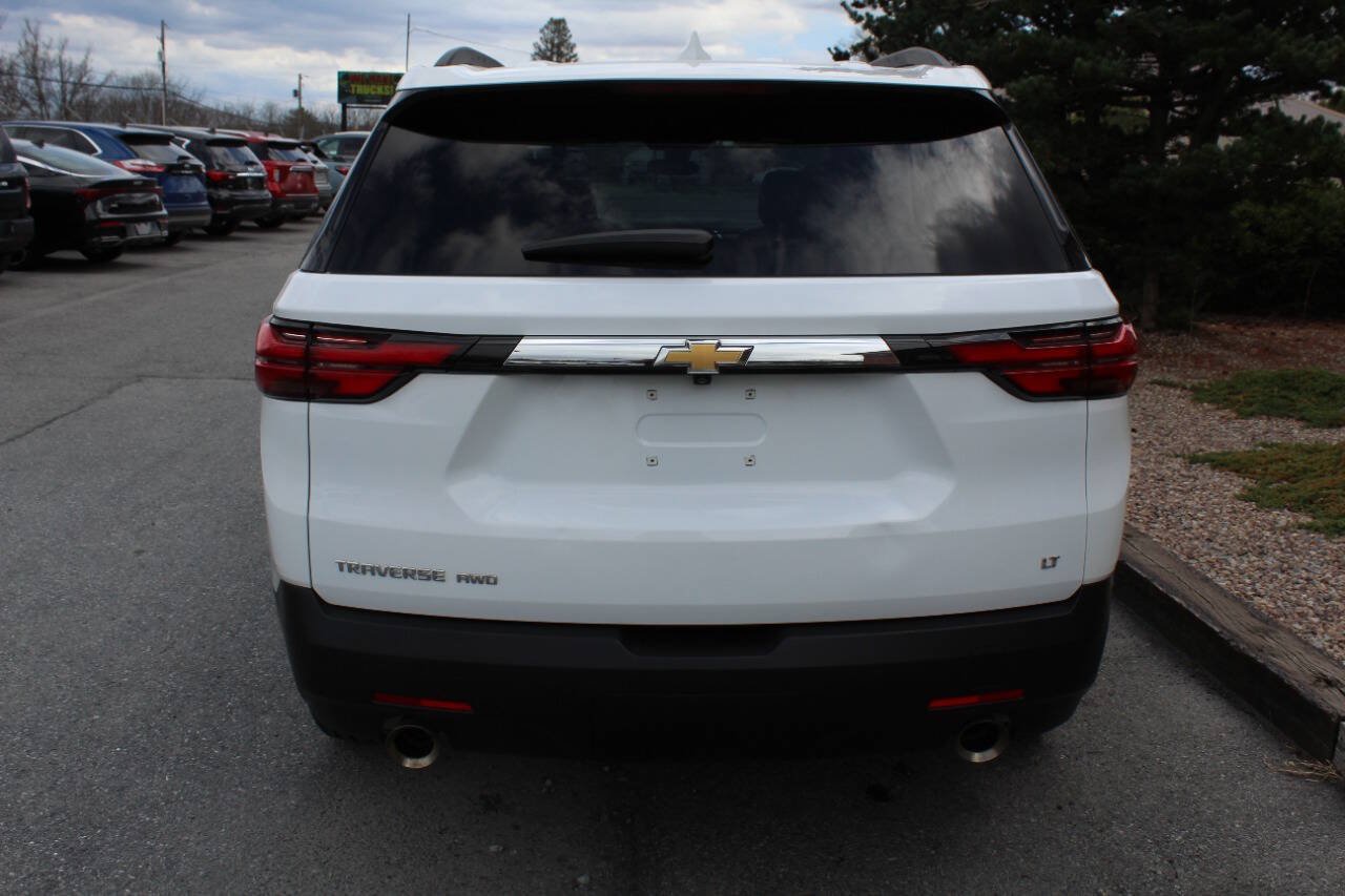 Used 2023 Chevrolet Traverse LT AWD/4WD image 7