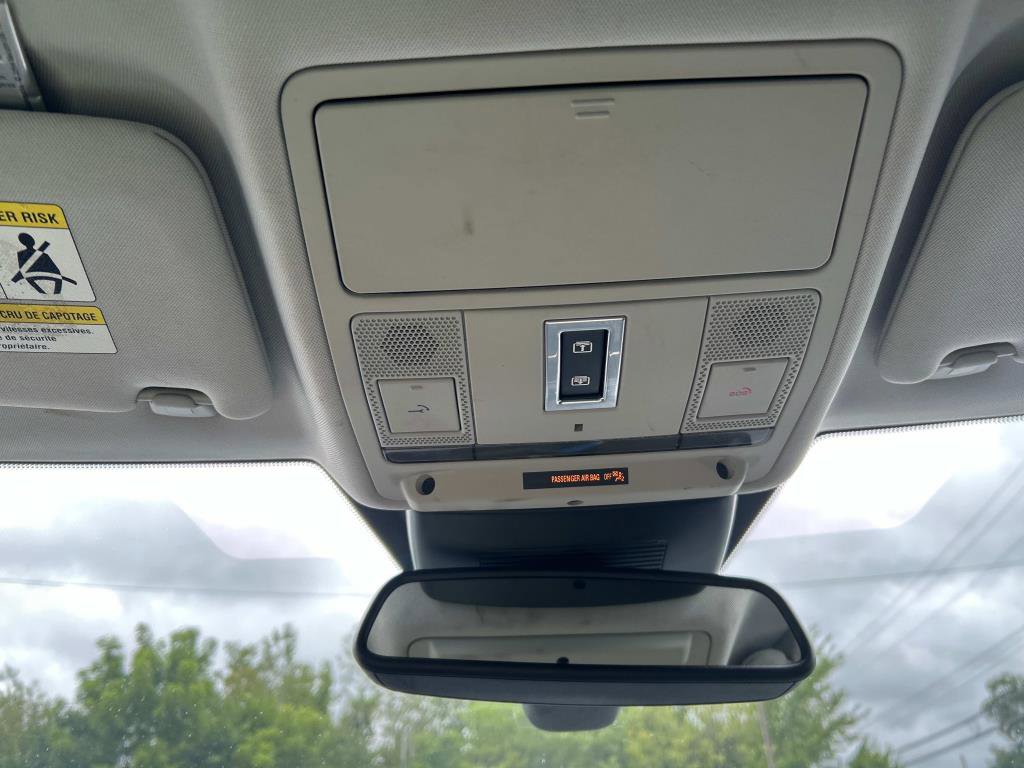 Used 2017 Land Rover Range Rover Evoque SE Premium image 34