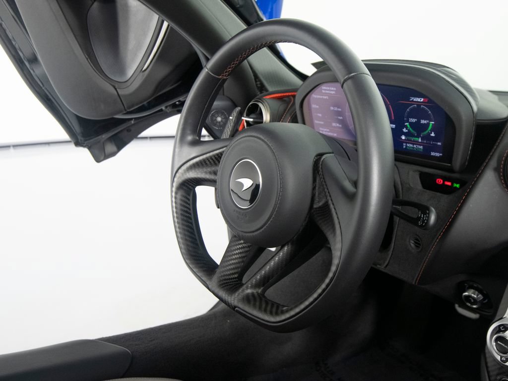 Used 2020 McLaren 720S Spider RWD image 28