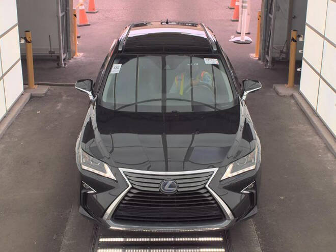 Used 2017 Lexus RX 450h AWD w/ Luxury Package image 2