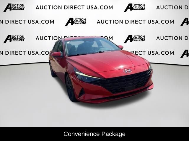 Used 2022 Hyundai Elantra SEL w/ Convenience Package FWD image 3