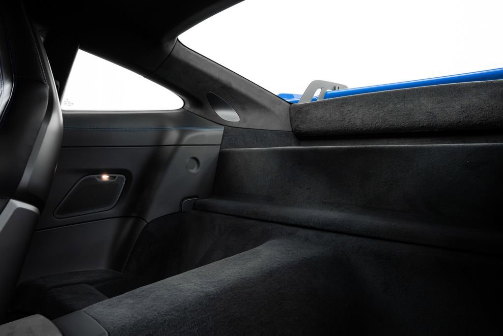 Used 2025 Porsche 911 GT3 image 43