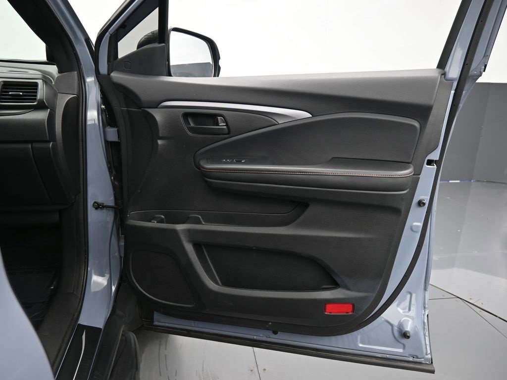 Used 2022 Honda Pilot TrailSport image 41