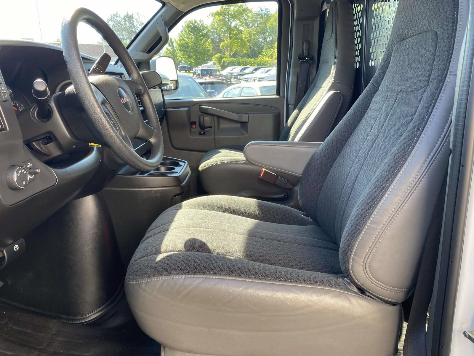 Used 2025 GMC Savana 2500 w/ Driver Convenience Package RWD image 14