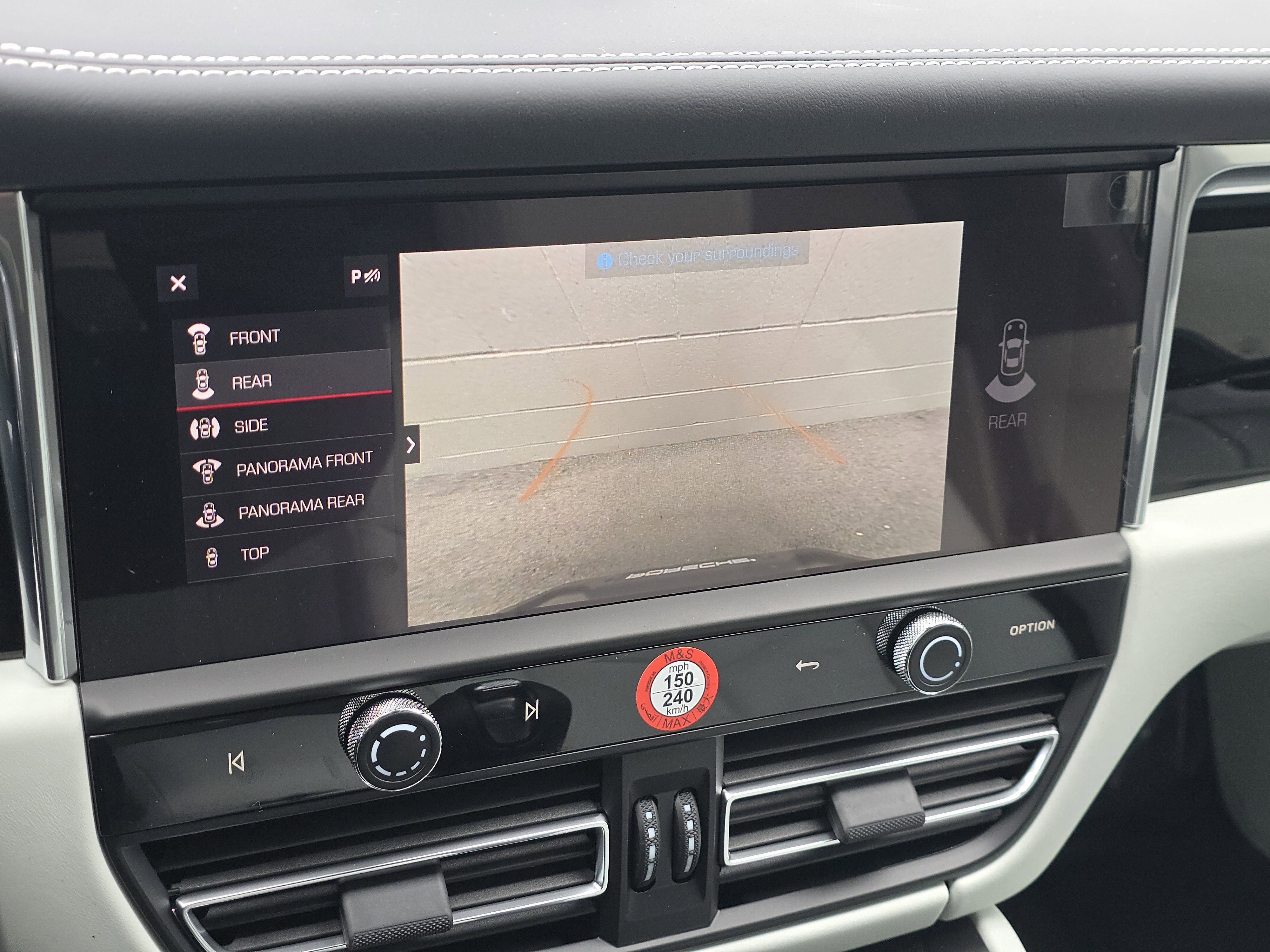 New 2026 Porsche Macan image 12