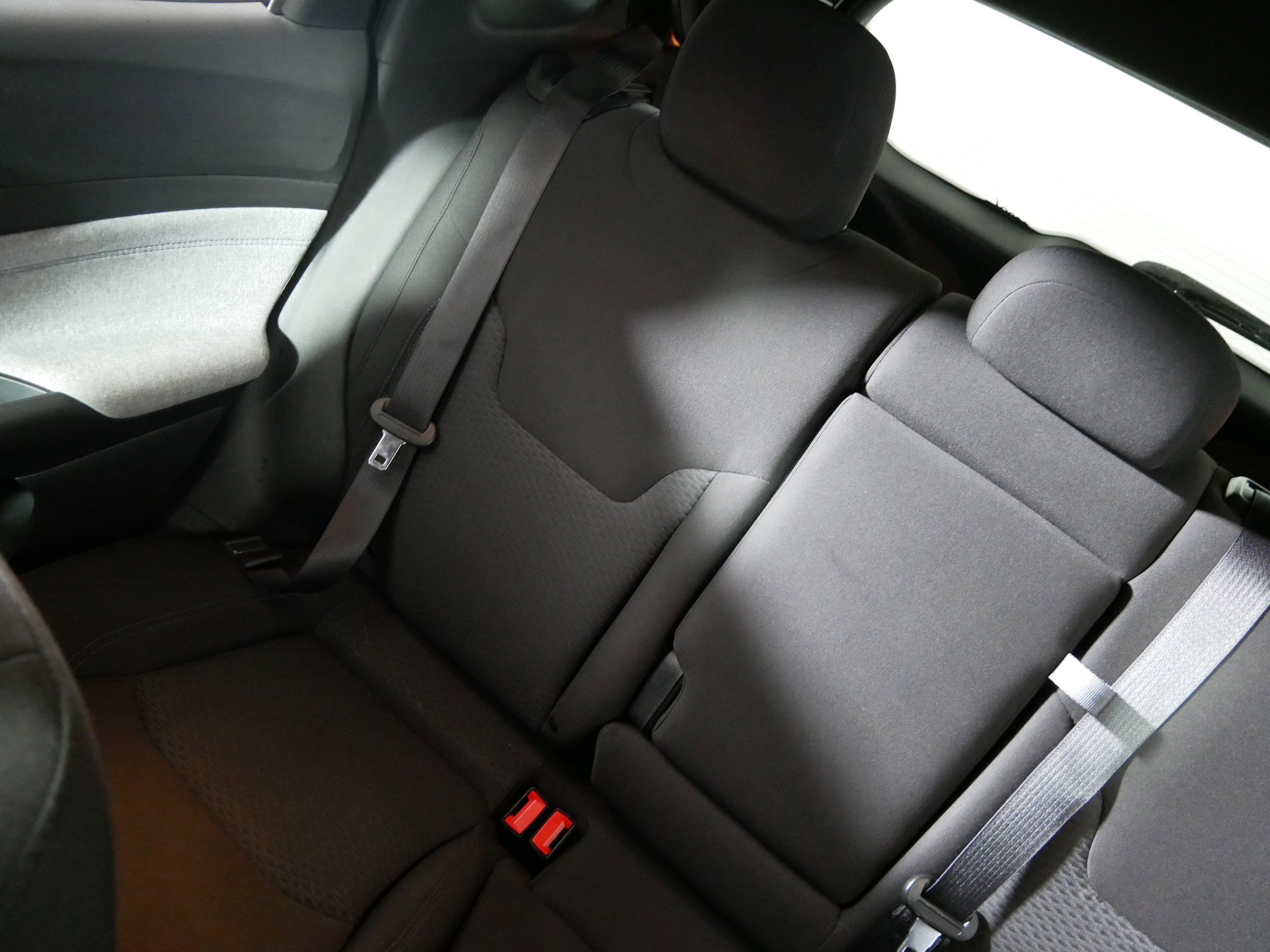 Used 2023 Jeep Compass Sport image 12