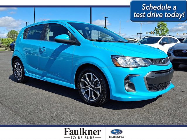 Used 2020 Chevrolet Sonic LT w/ Convenience Package FWD image 1