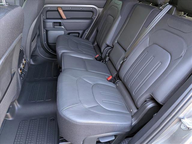 Certified 2023 Land Rover Defender 110 X image 20