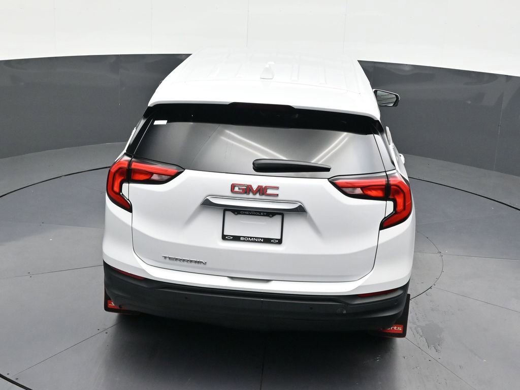 Used 2021 GMC Terrain SLE image 18