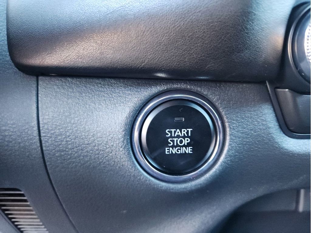 Used 2025 MAZDA CX-50 AWD 2.5 S w/ Accent Package image 15