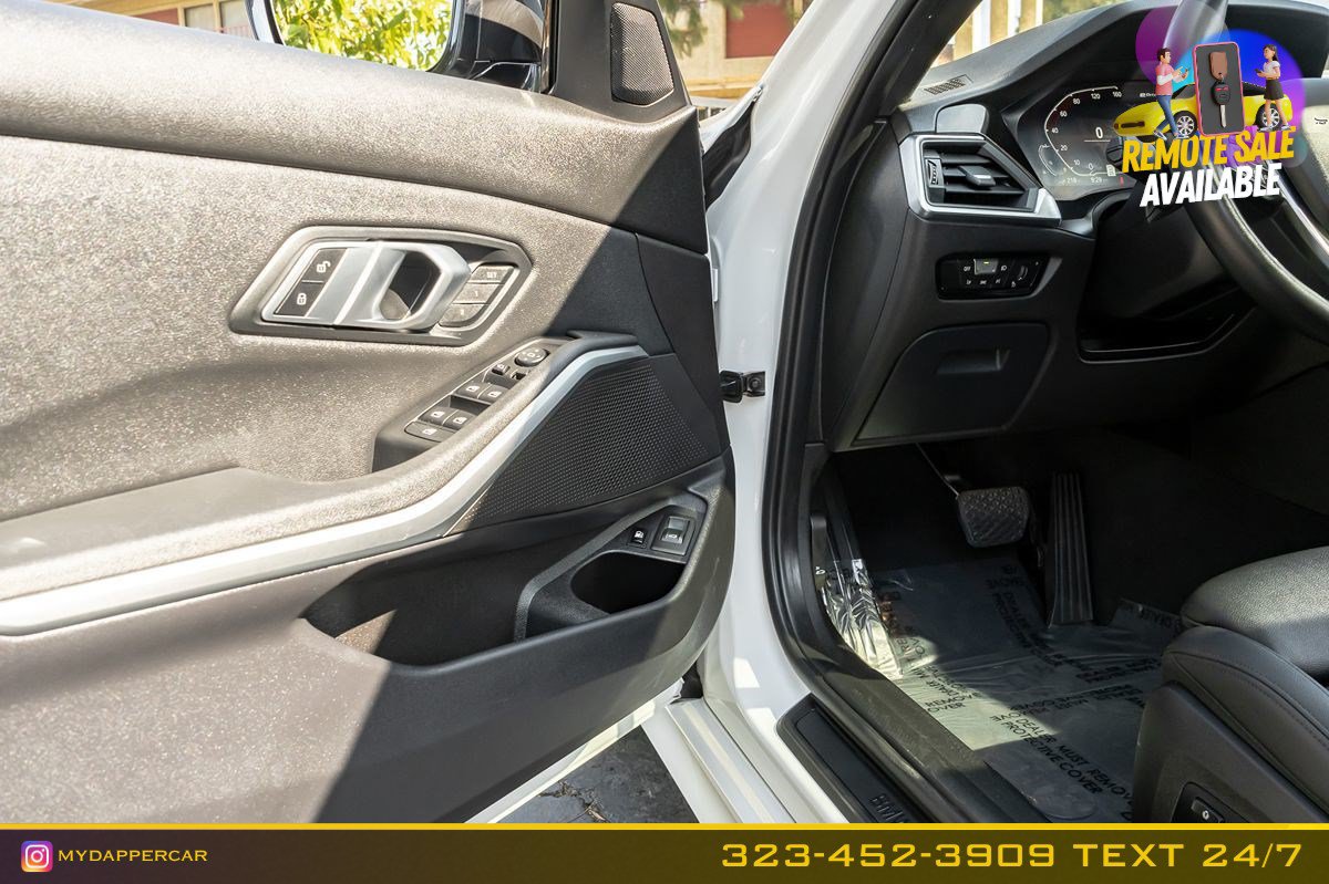 Used 2021 BMW 330e w/ Convenience Package RWD image 11