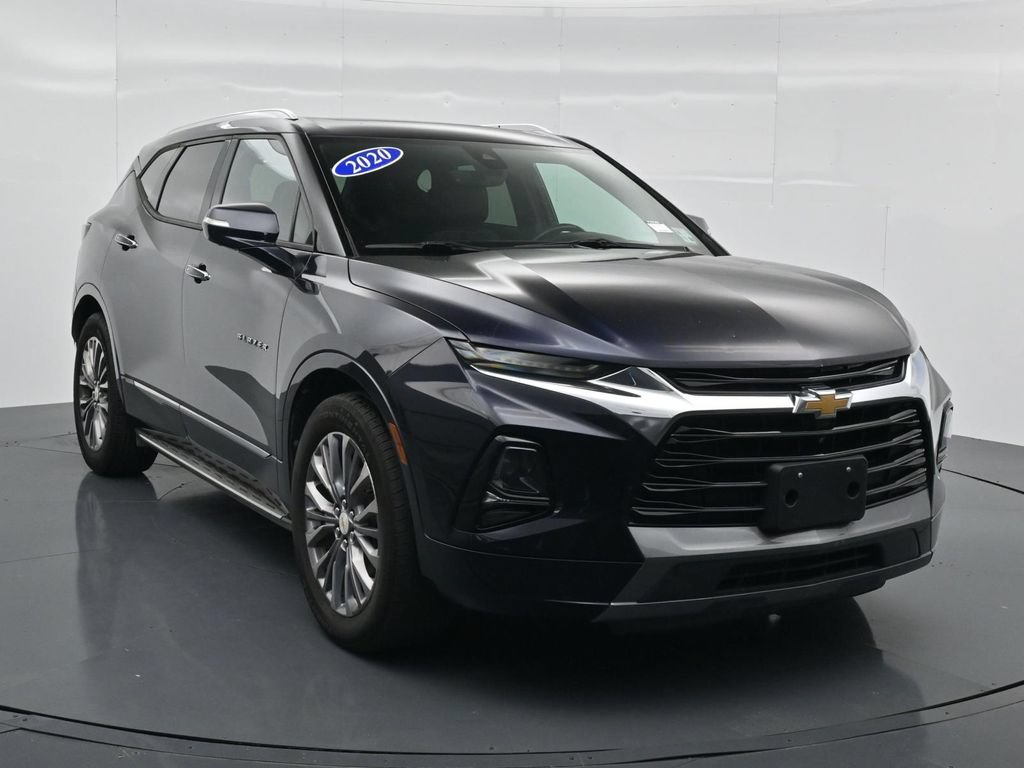 Used 2020 Chevrolet Blazer Premier w/ Driver Confidence II Package FWD image 3