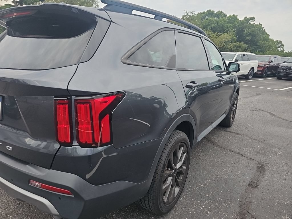 Used 2022 Kia Sorento SX Prestige w/ Rust Color Package AWD/4WD image 6