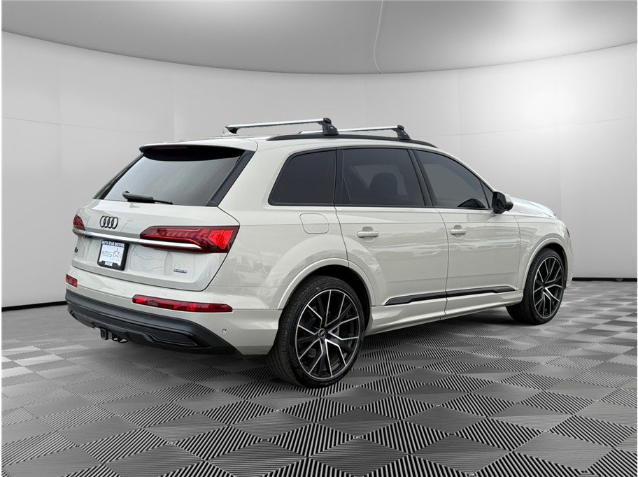 Used 2021 Audi Q7 3.0T Prestige image 5