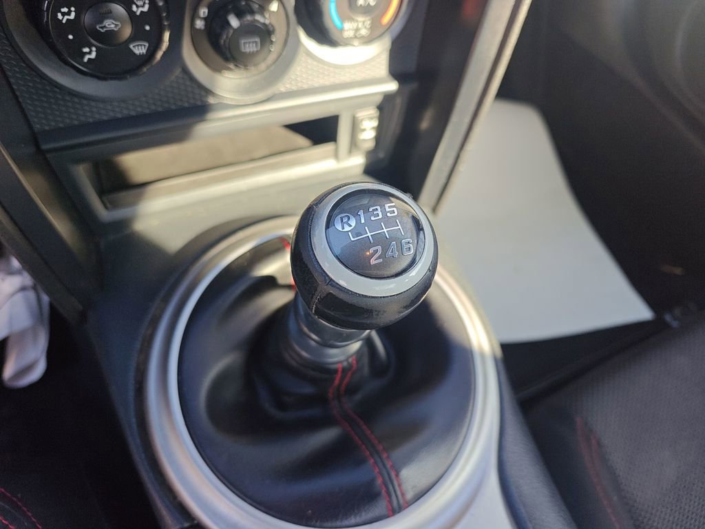 Used 2015 Subaru BRZ Premium image 9