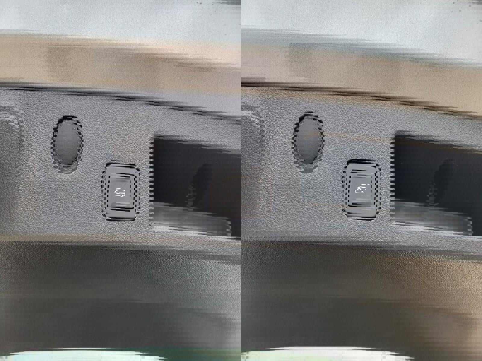 New 2026 GMC Terrain AT4 w/ Convenience Package III image 8