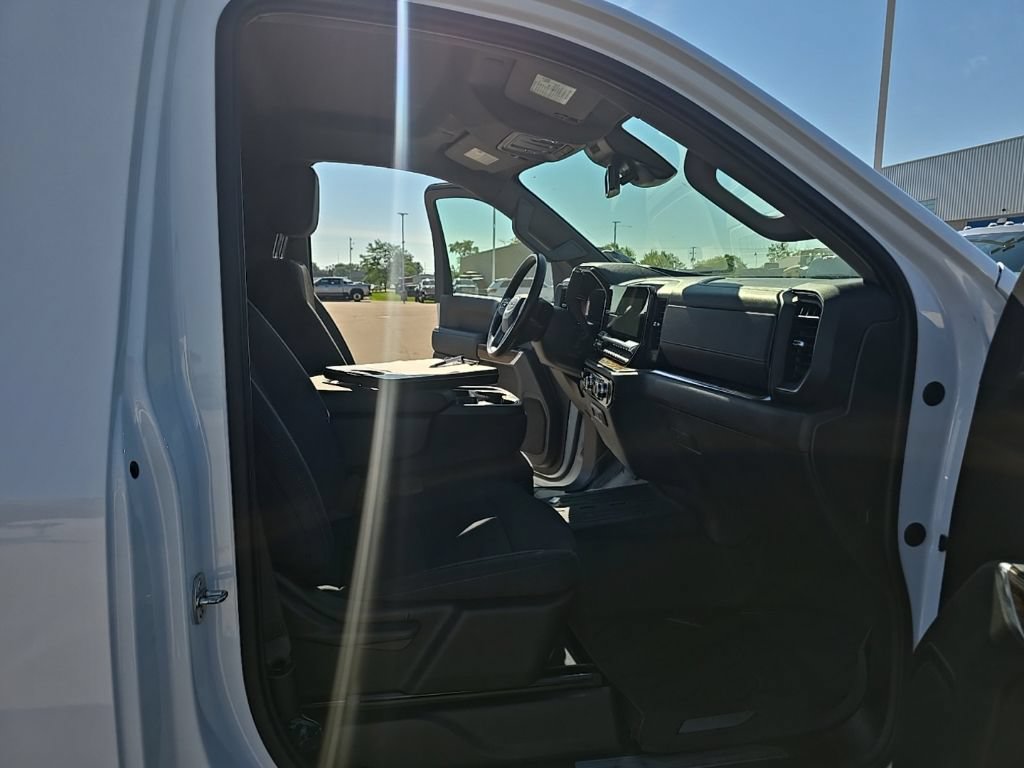 Used 2024 GMC Sierra 3500 SLE w/ SLE Convenience Package AWD/4WD image 15