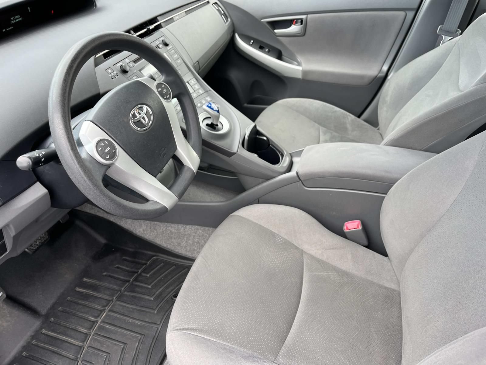 Used 2011 Toyota Prius Two FWD image 25