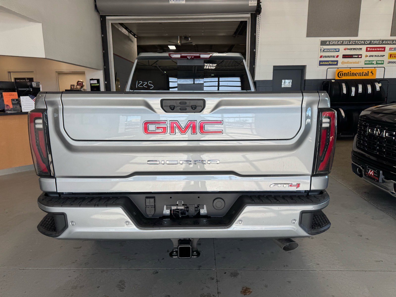 New 2026 GMC Sierra 2500 AT4 w/ AT4 Premium Plus Package image 6
