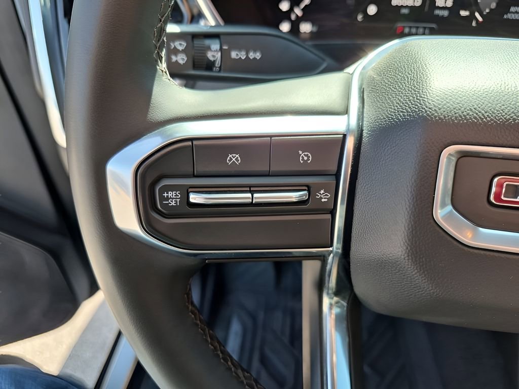 Used 2024 GMC Canyon Elevation image 33