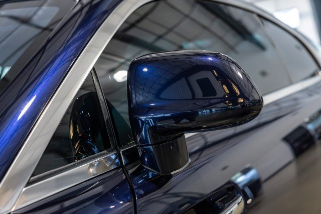 Used 2017 Rolls-Royce Wraith RWD image 16