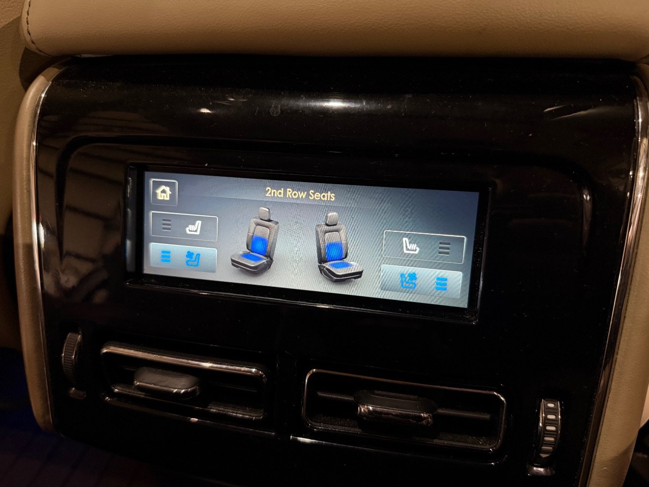 Used 2020 Lincoln Aviator Reserve w/ Equipment Group 201A AWD/4WD image 28