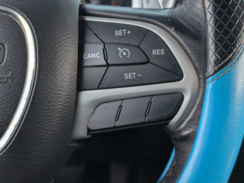 Used 2016 Dodge Charger R/T RWD image 29