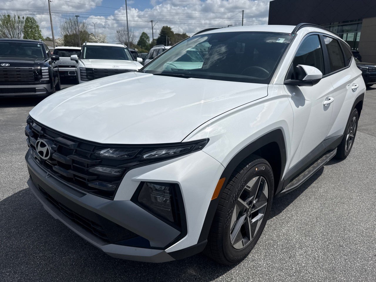 New 2026 Hyundai Tucson SEL Plus AWD/4WD image 3