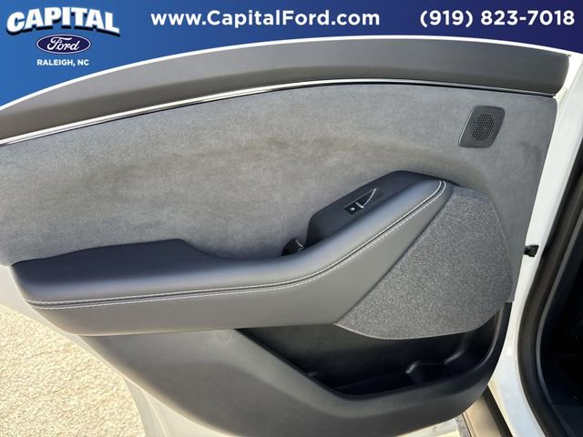 Certified 2025 Ford Mustang Mach-E GT AWD/4WD image 16
