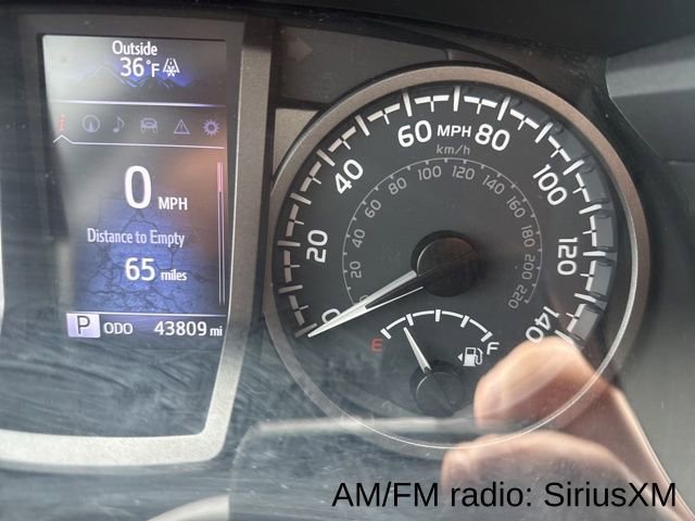 Used 2020 Toyota Tacoma TRD Off-Road w/ TRD Premium Off Road Package AWD/4WD image 21