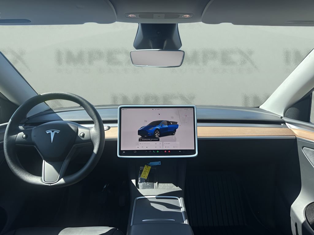 Used 2024 Tesla Model Y Long Range image 13