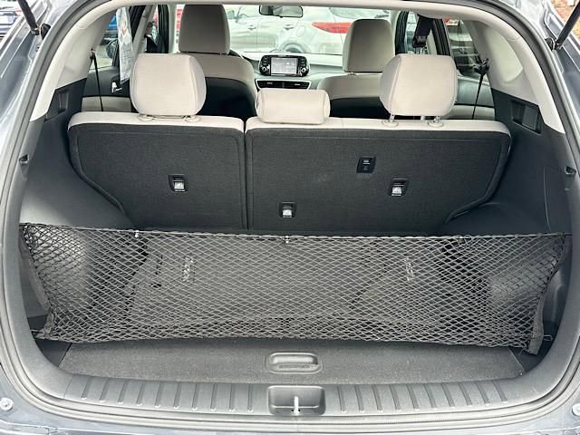 Used 2019 Hyundai Tucson SE image 13