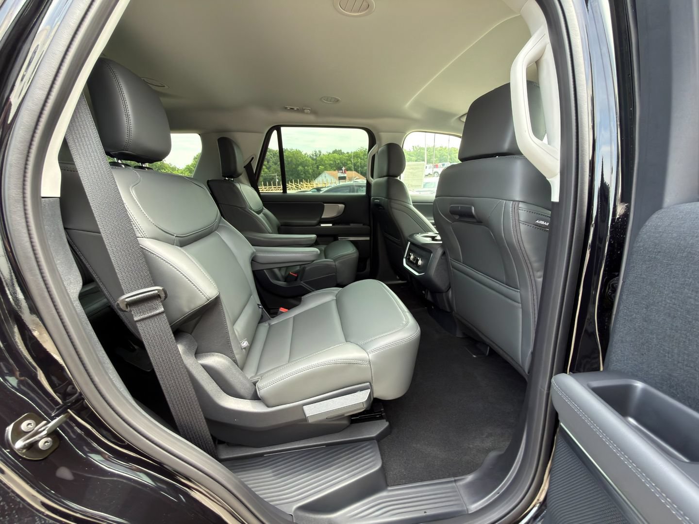 New 2027 Ford Expedition Active AWD/4WD image 10