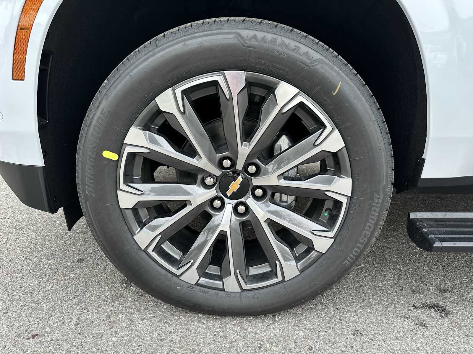 New 2026 Chevrolet Suburban High Country image 12