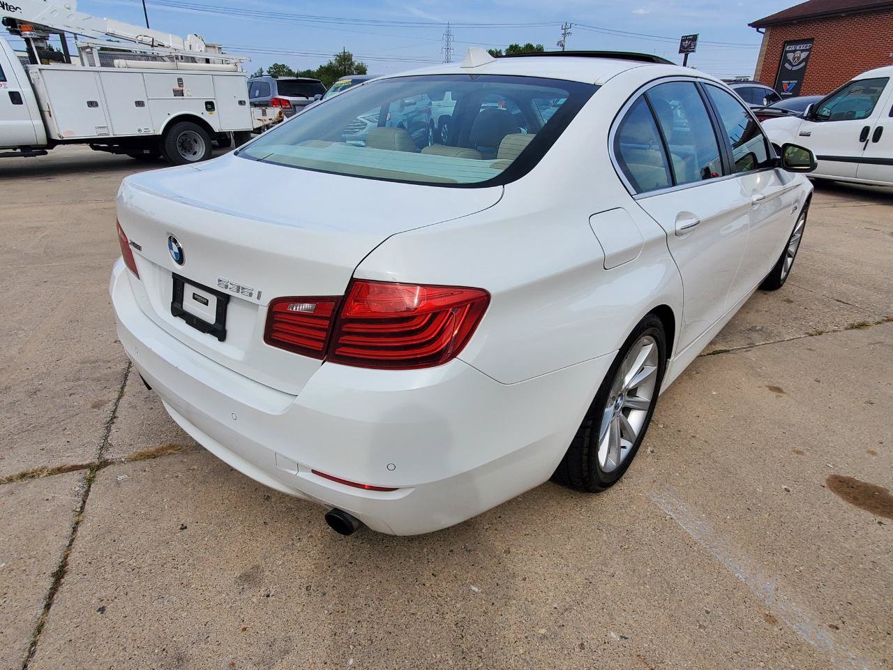 Used 2014 BMW 535i xDrive Sedan AWD/4WD image 7