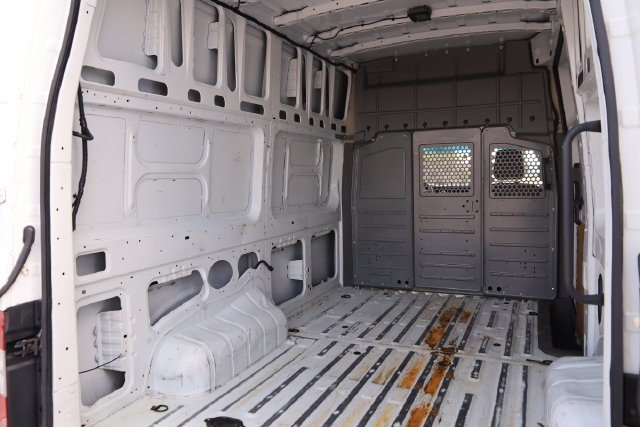 Used 2020 Nissan NV 2500 S RWD image 8