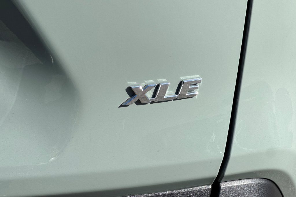 Certified 2023 Toyota RAV4 XLE w/ Convenience Package FWD image 27