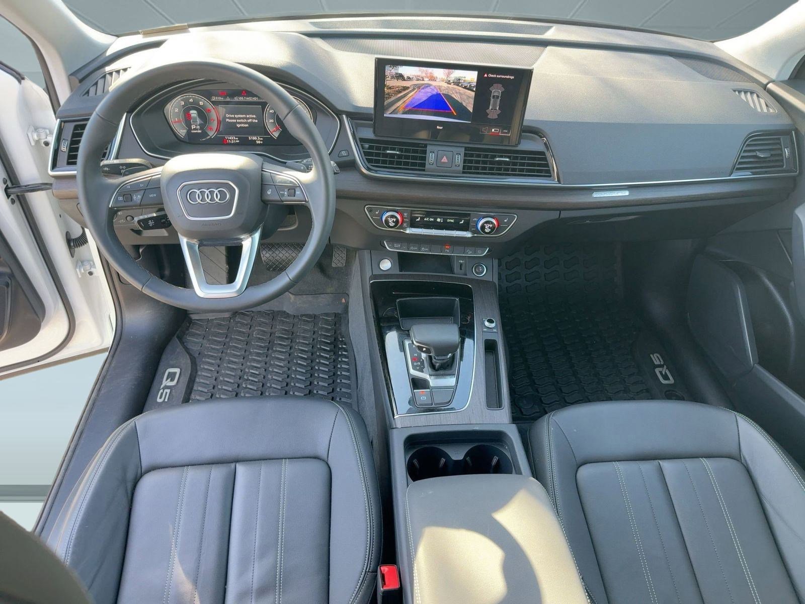 Used 2025 Audi Q5 2.0T Premium w/ Convenience Plus Package image 15