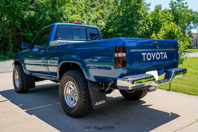 Used 1994 Toyota Pickup DX AWD/4WD image 6