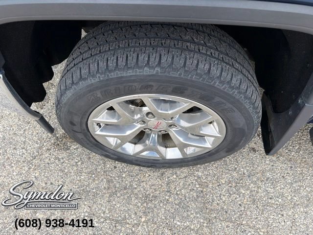Used 2015 GMC Sierra 1500 SLT w/ SLT Crew Cab Value Package AWD/4WD image 24