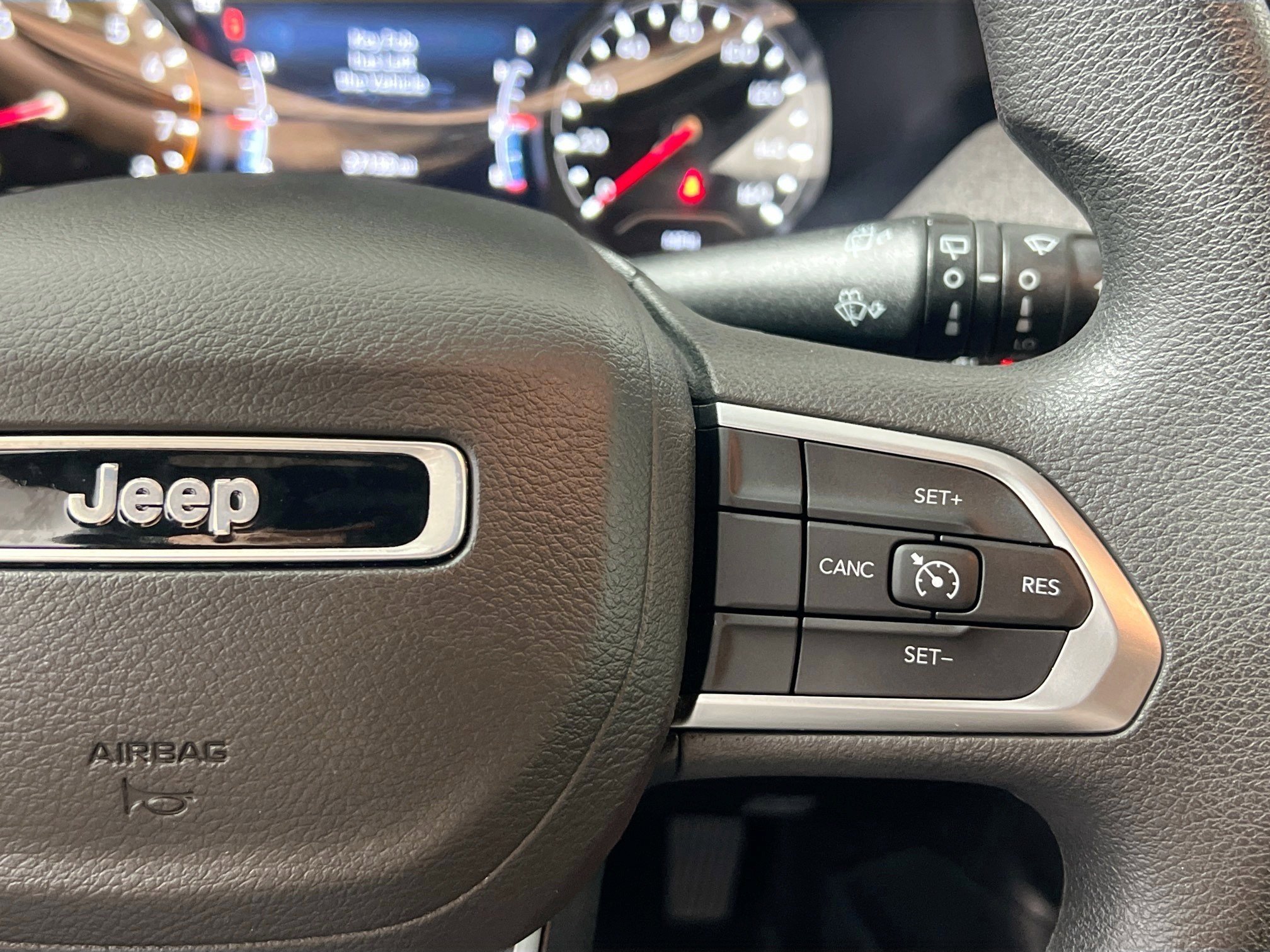 Used 2023 Jeep Compass Sport image 19