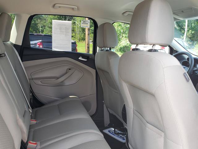 Used 2017 Ford Escape SE AWD/4WD image 17