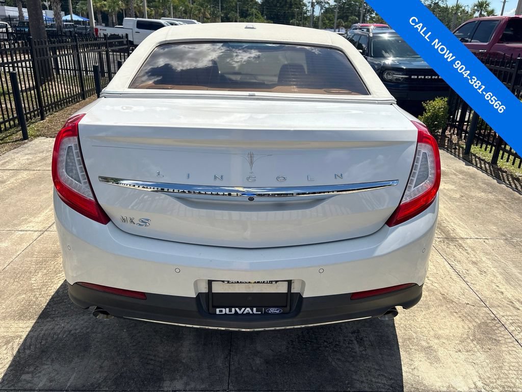 Used 2015 Lincoln MKS w/ Equipment Group 101A FWD image 6